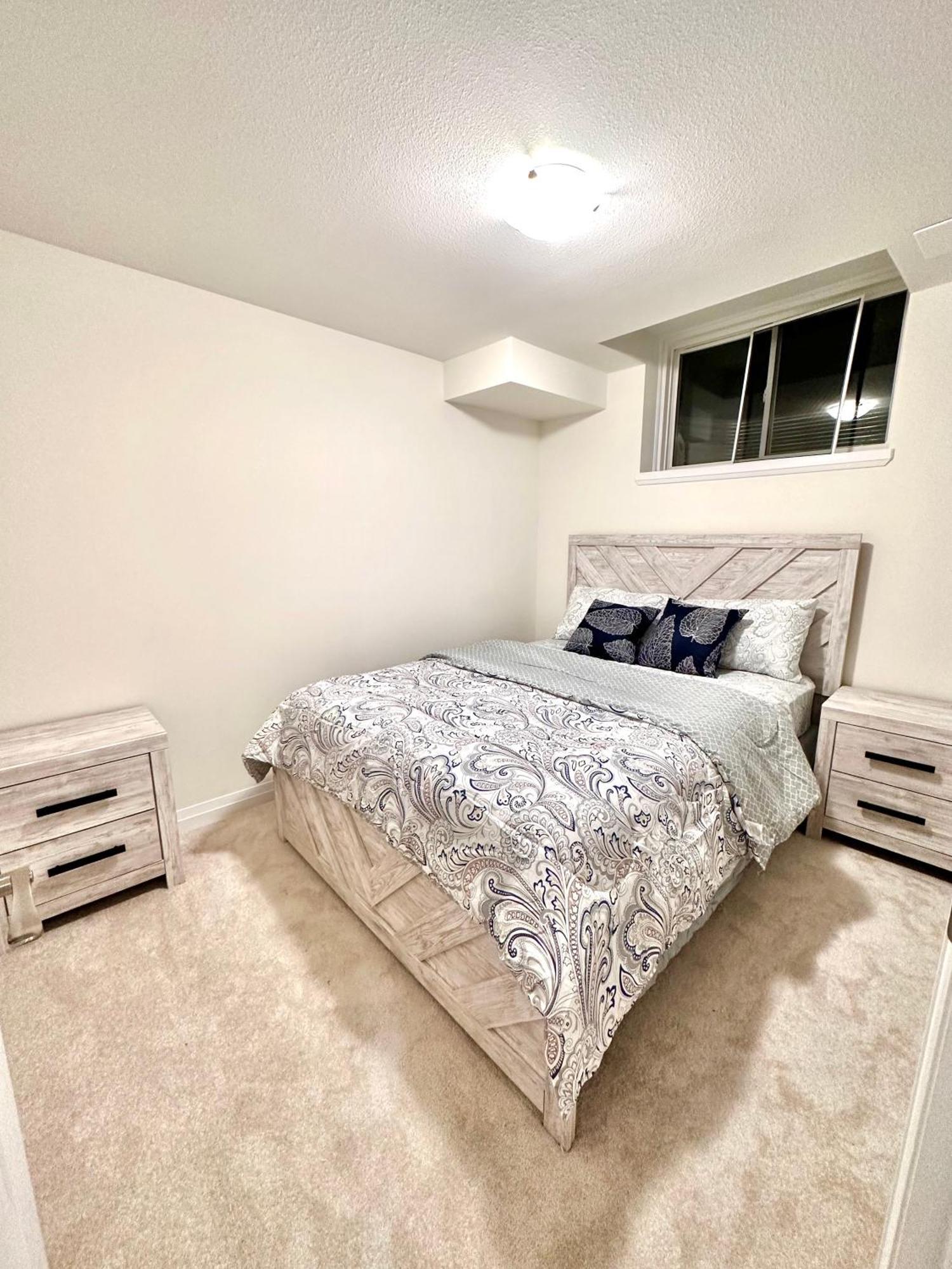 Holiday home Entire In Falls, Canada